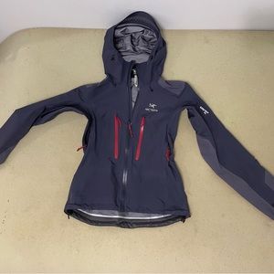 Arc’teryx Alpha Goretex Jacket